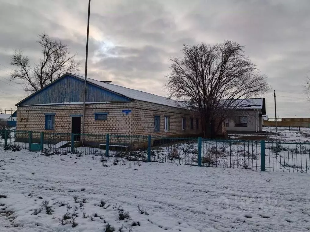 Помещение свободного назначения в Калмыкия, Черноземельский район, ... - Фото 2