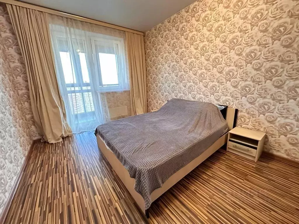2-к кв. Московская область, Наро-Фоминск ул. Ефремова, 9В (70.0 м) - Фото 1