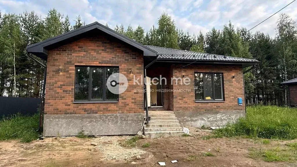 Дом в Татарстан, Высокогорский район, с. Семиозерка ул. Придорожная ... - Фото 0