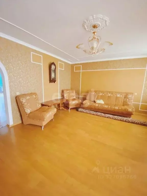 3-к кв. Татарстан, Альметьевск просп. Строителей, 6 (108.2 м) - Фото 1