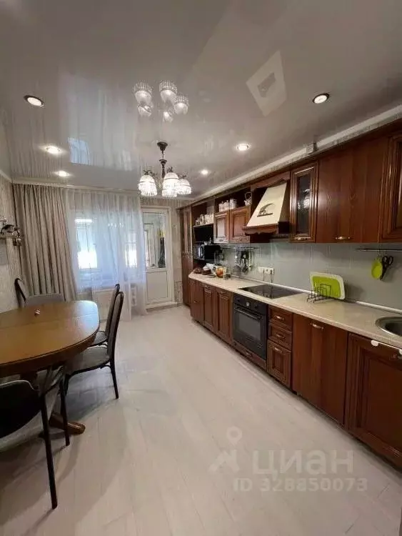 Дом в Иркутская область, Иркутский муниципальный округ, пос. ... - Фото 1