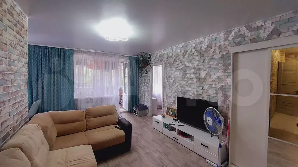 2-к. квартира, 46 м, 3/3 эт. - Фото 0