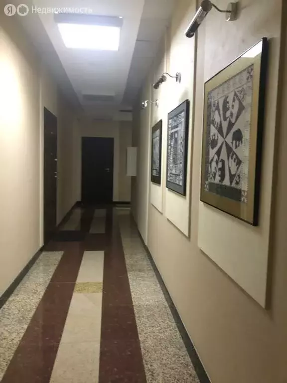 6-комнатная квартира: Екатеринбург, улица Николая Никонова, 4 (146.3 ... - Фото 0
