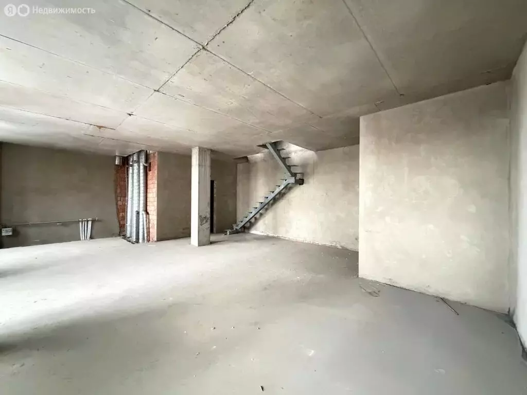 4-комнатная квартира: Нальчик, улица Героя России Т.М. Тамазова, 3 ... - Фото 1