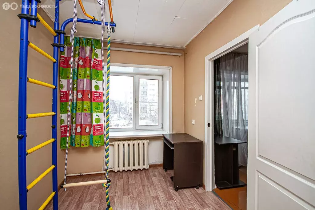 3-комнатная квартира: Новосибирск, улица Стофато, 11 (54.7 м) - Фото 0