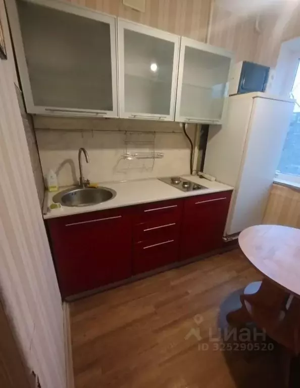 1-к кв. Челябинская область, Челябинск просп. Победы, 318 (32.0 м) - Фото 1