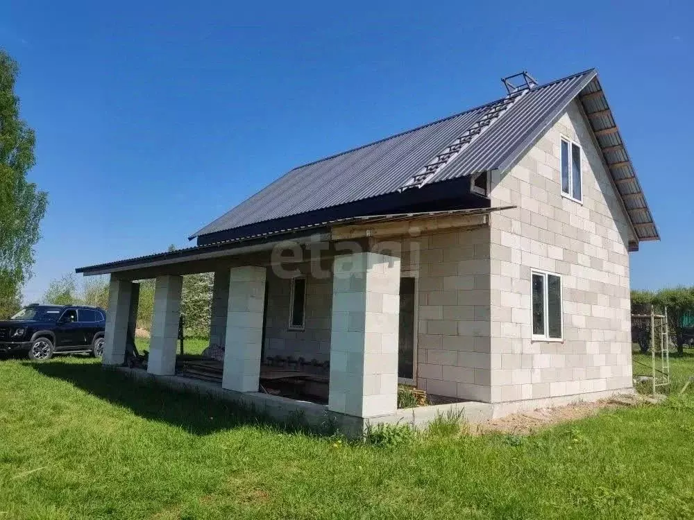 Дом в Псковская область, Псковский муниципальный округ, д. Патрово  ... - Фото 1