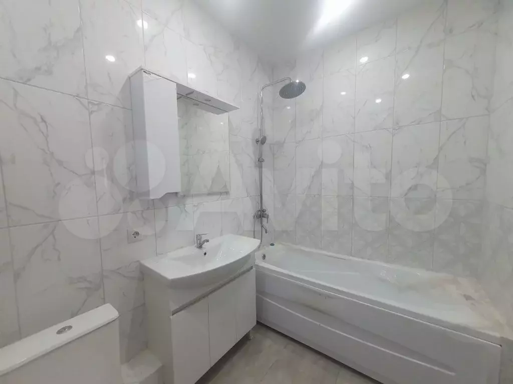 1-к. квартира, 46 м, 2/8 эт. - Фото 1