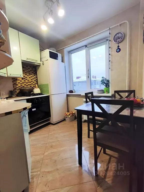 2-к кв. Омская область, Омск ул. 75-й Гвардейской Бригады, 12А (44.5 ... - Фото 1