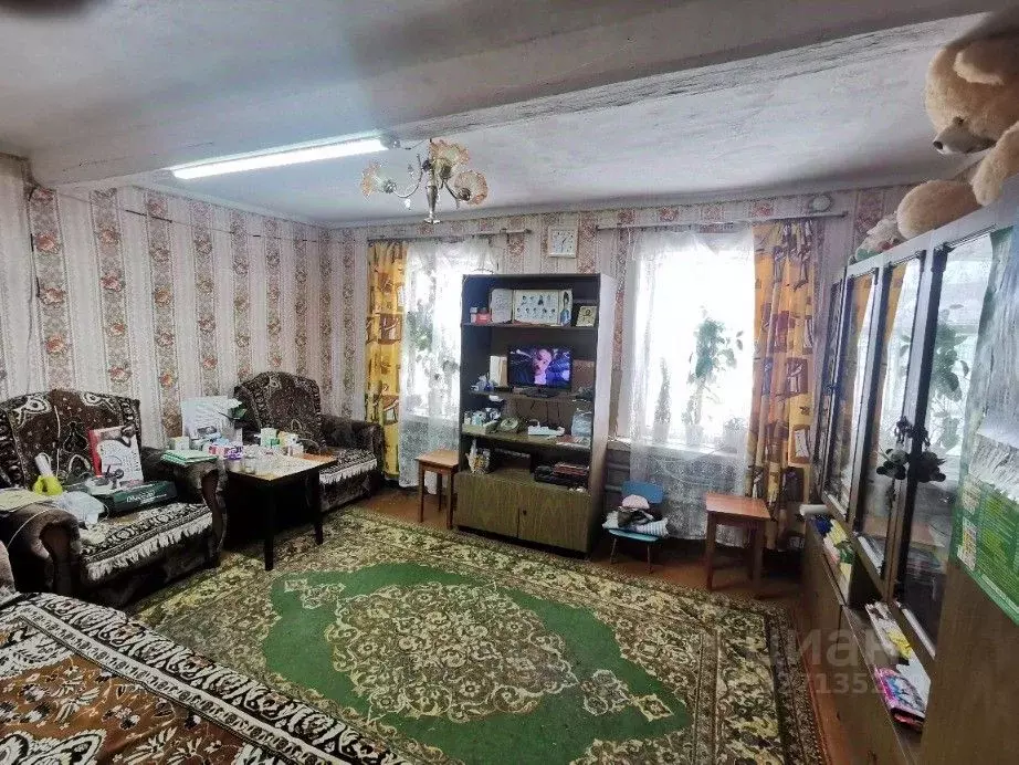 Дом в Свердловская область, Кировградский муниципальный округ, пос. ... - Фото 2