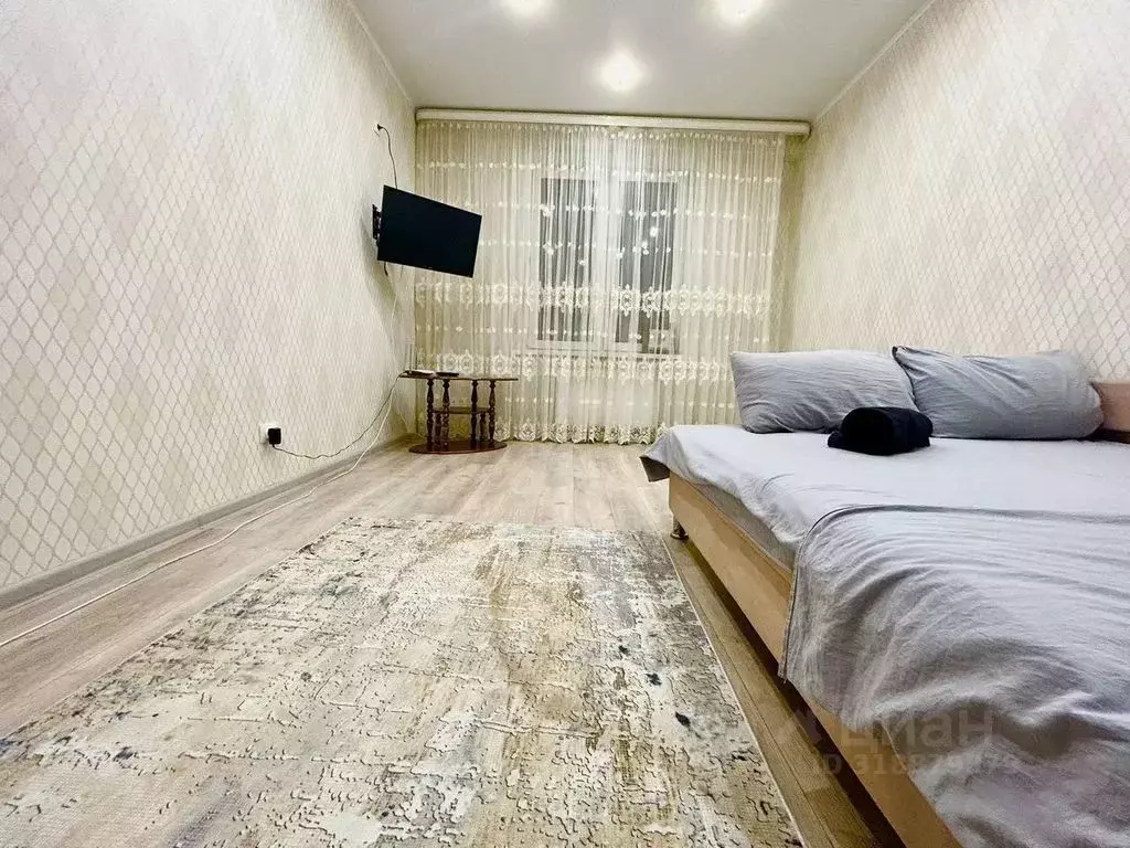 1-к кв. Татарстан, Набережные Челны ул. Шамиля Усманова, 3Б (40.0 м) - Фото 0