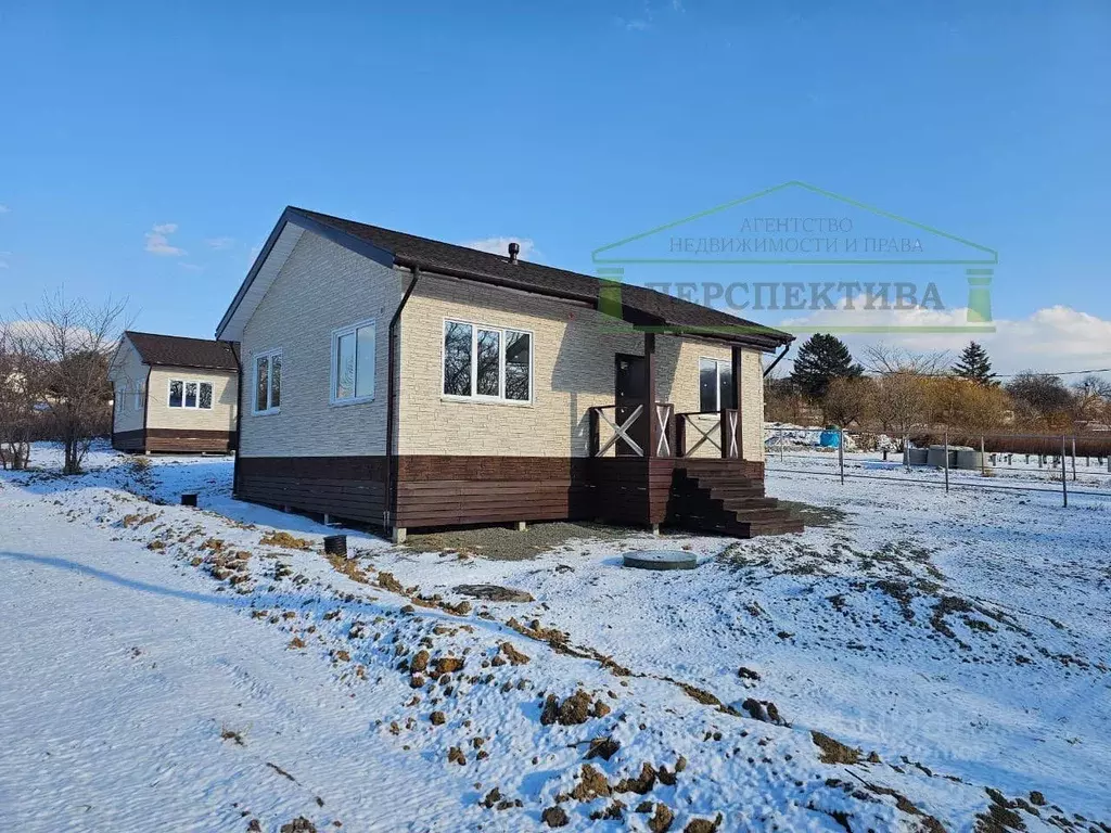 Дом в Приморский край, Артемовский городской округ, с. Суражевка ул. ... - Фото 1