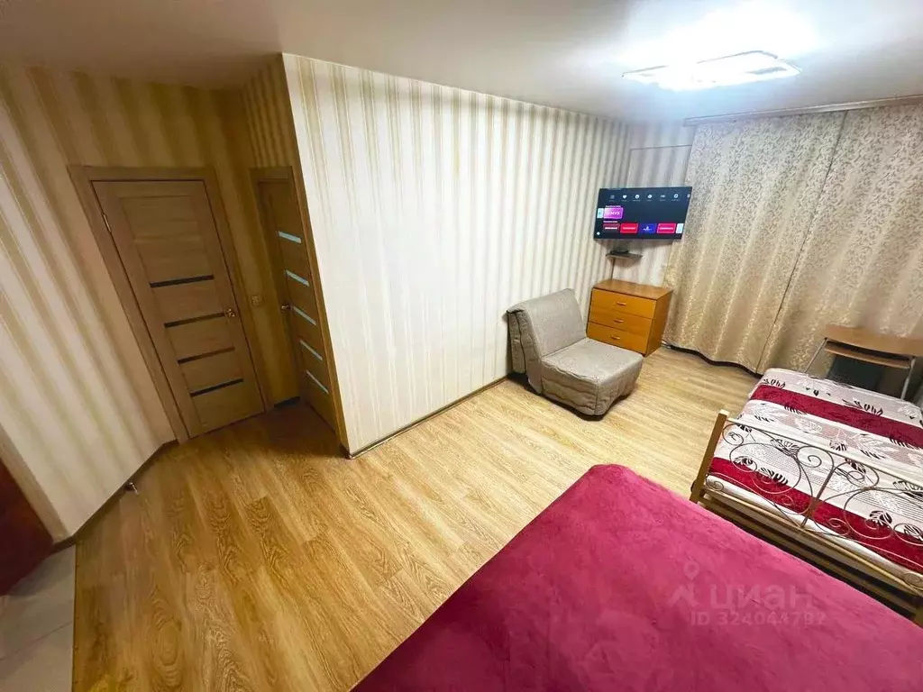 1-к кв. Ямало-Ненецкий АО, Губкинский 14-й мкр, 41 (37.0 м) - Фото 1