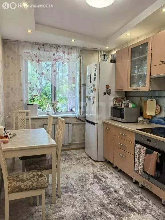 3-комнатная квартира: Томск, улица Смирнова, 48/1 (71.6 м) - Фото 1