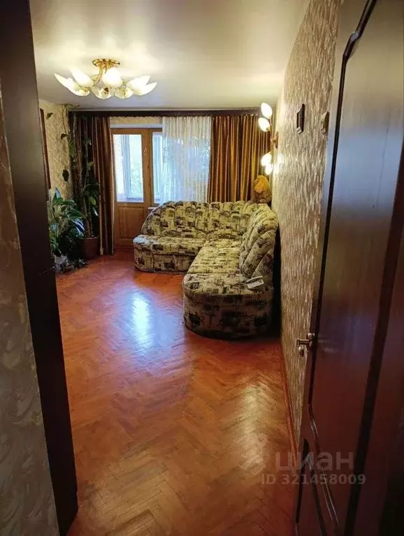 3-к кв. Белгородская область, Белгород ул. Чехова, 26 (58.3 м) - Фото 1