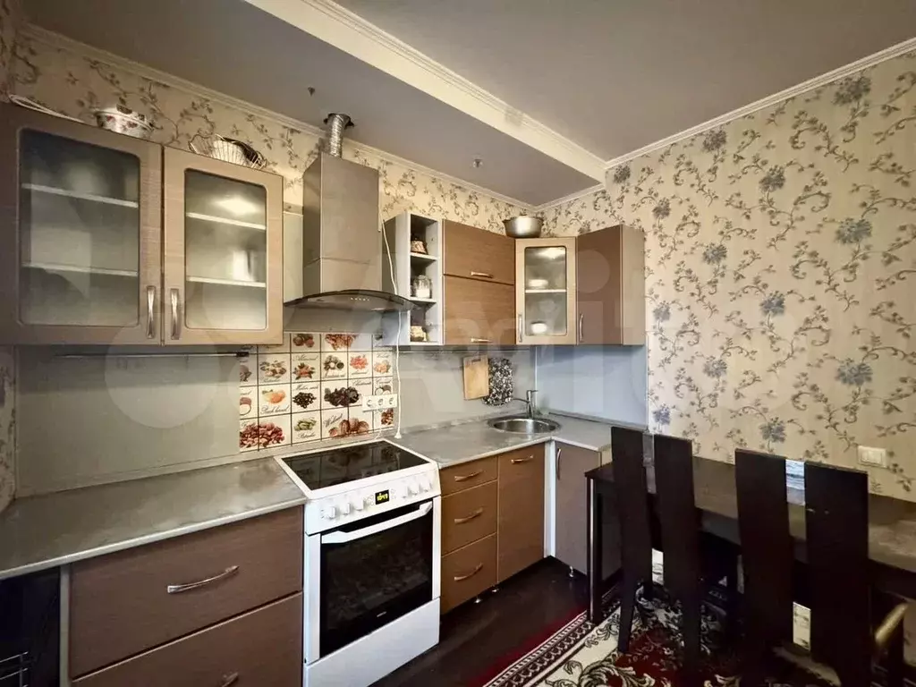 2-к. квартира, 60 м, 7/16 эт. - Фото 0