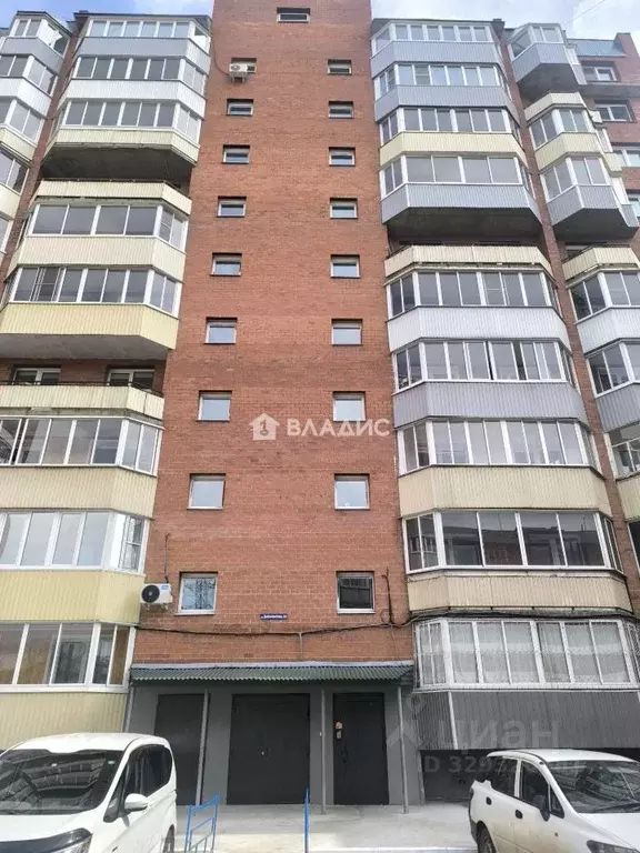 3-к кв. Бурятия, Улан-Удэ ул. Добролюбова, 35 (85.6 м) - Фото 1
