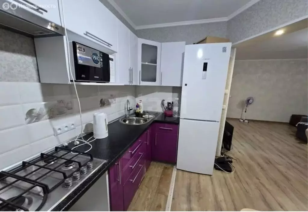 Квартира-студия: Энгельс, Студенческая улица, 184 (36.7 м) - Фото 2