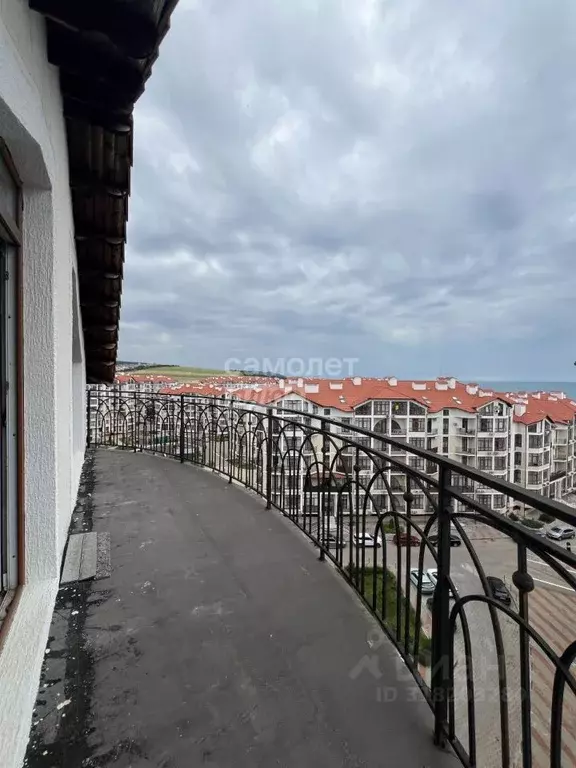 2-к кв. Краснодарский край, Геленджик Крымская ул., 22к18 (65.2 м) - Фото 0