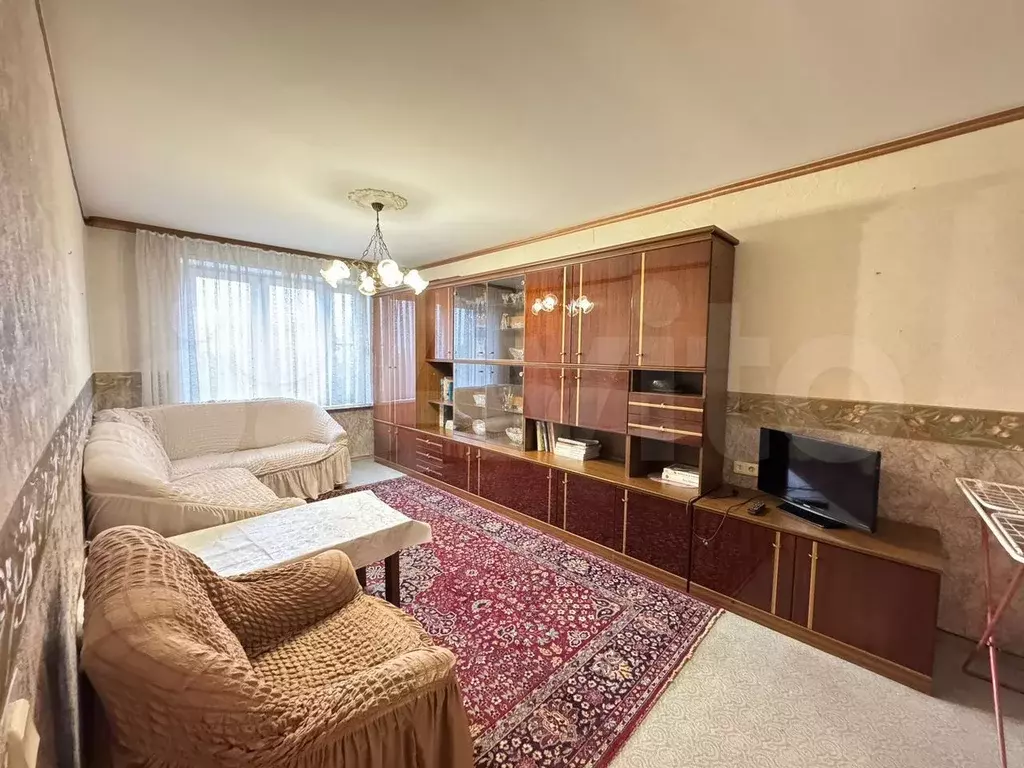 3-к. квартира, 60 м, 6/9 эт. - Фото 0