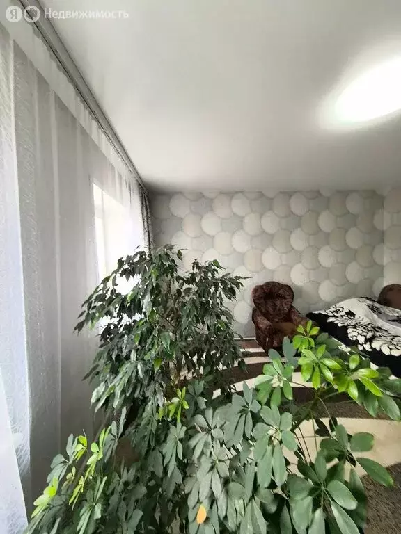 2-комнатная квартира: посёлок городского типа Куженер, улица ... - Фото 0