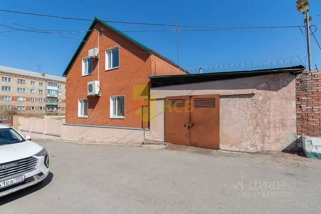 Помещение свободного назначения в Омская область, Омск просп. Карла ... - Фото 1