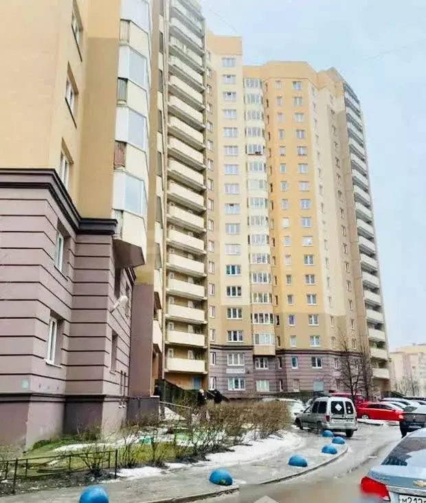 2-к кв. Санкт-Петербург Богатырский просп., 60к2 (69.8 м) - Фото 1