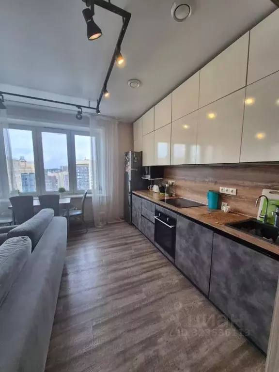 3-к кв. Челябинская область, Челябинск просп. Героя России Е.Н. ... - Фото 1