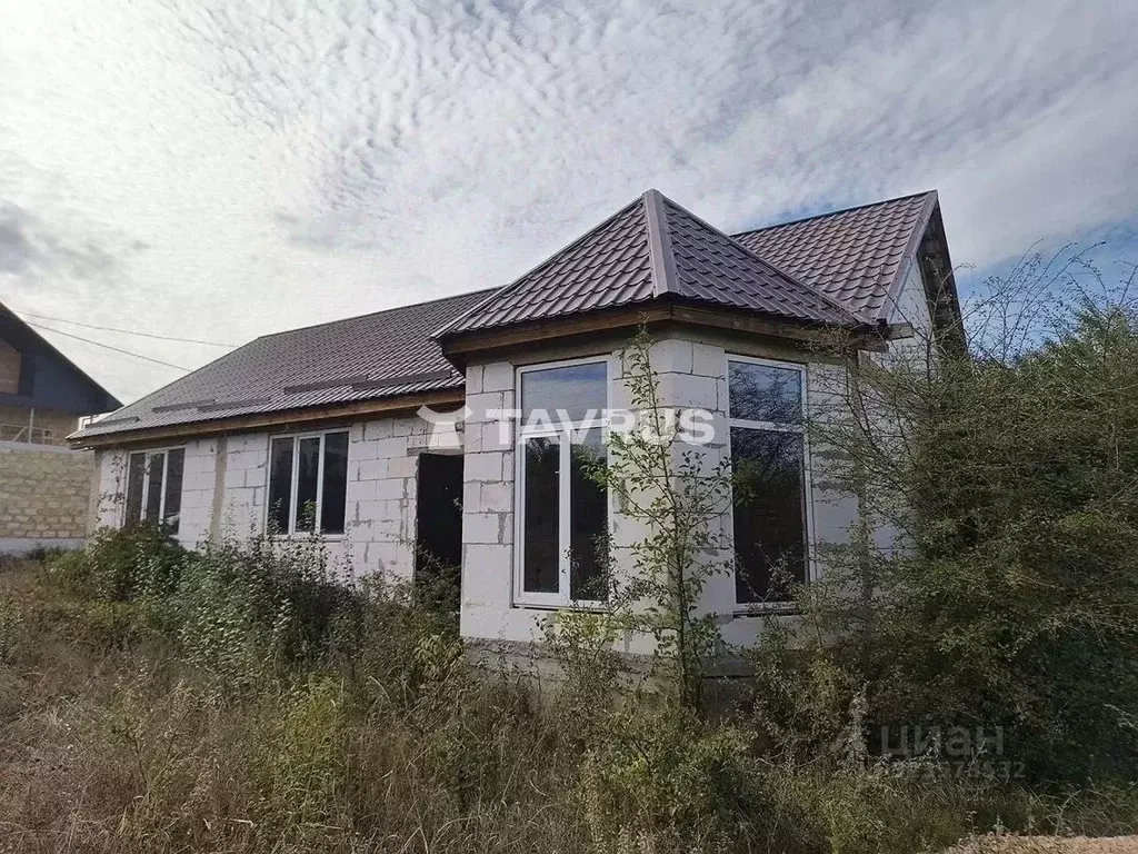 Дом в Крым, Симферопольский район, Добровское с/пос, Долина СНТ ул. ... - Фото 1