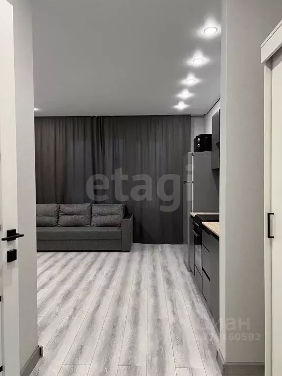 Студия Тюменская область, Тюмень ул. Игоря Комиссарова, 4 (23.0 м) - Фото 1