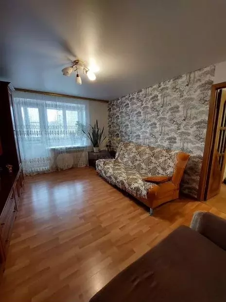 2-к. квартира, 60м, 3/5эт. - Фото 0