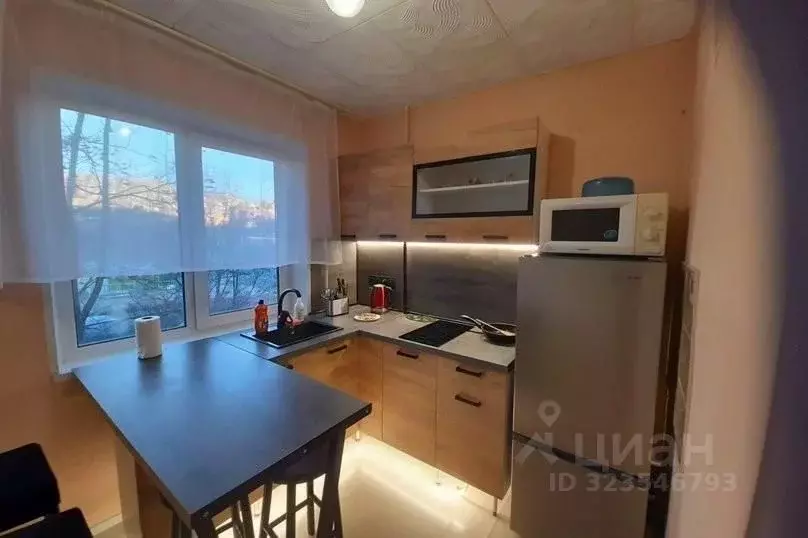 2-к кв. Мурманская область, Мурманск ул. Капитана Буркова, 41 (45.0 м) - Фото 2