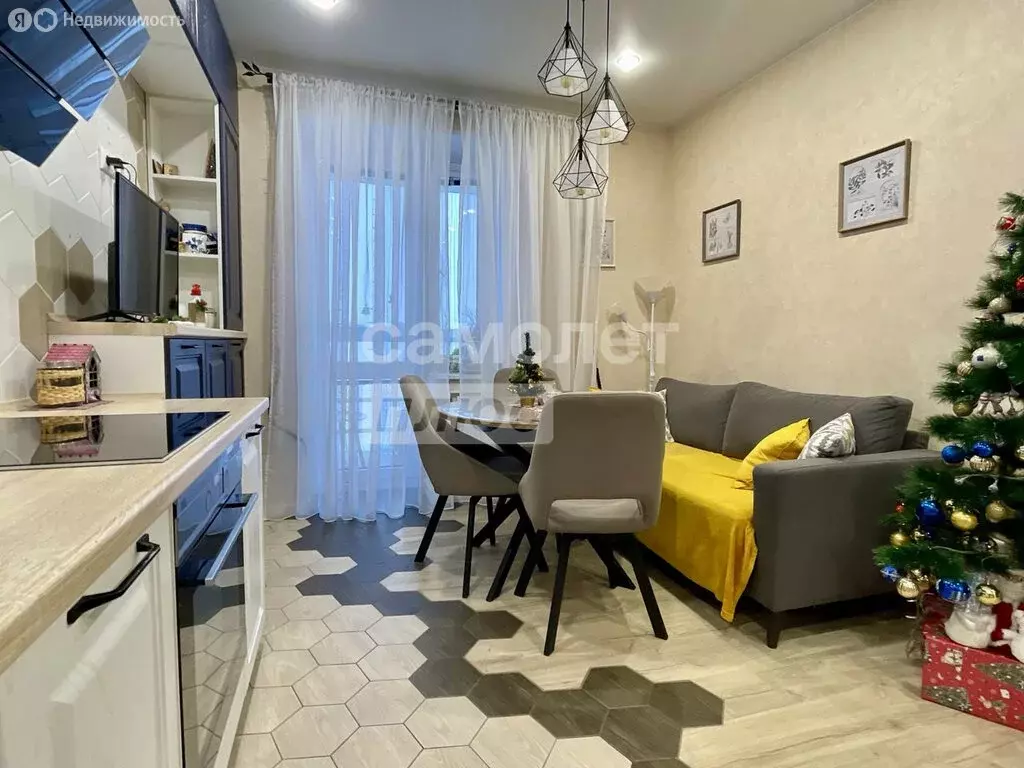 2-комнатная квартира: Сыктывкар, Тентюковская улица, 306 (56.7 м) - Фото 2