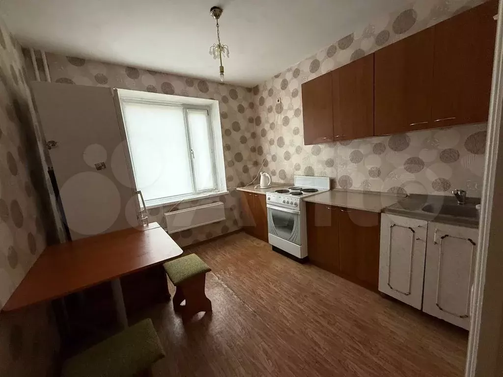 1-к. квартира, 39 м, 1/10 эт. - Фото 0