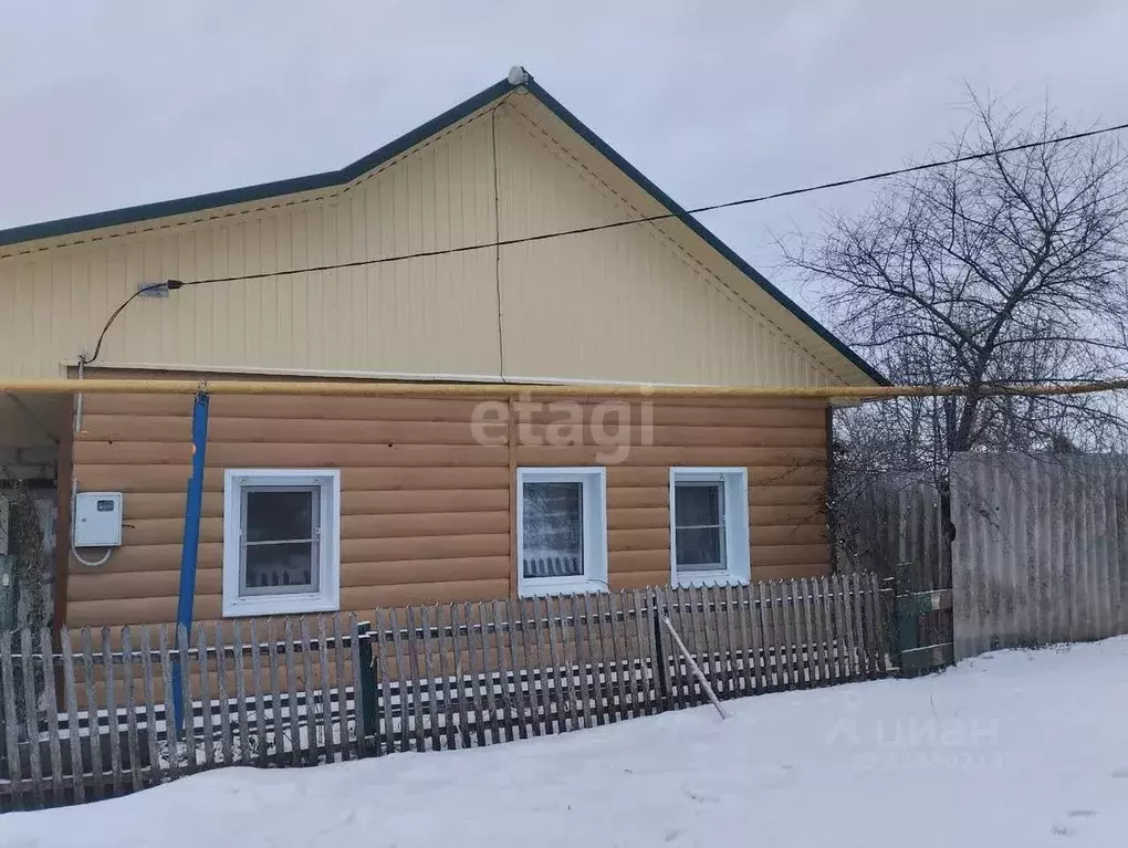 Дом в Белгородская область, Алексеевский муниципальный округ, с. ... - Фото 0
