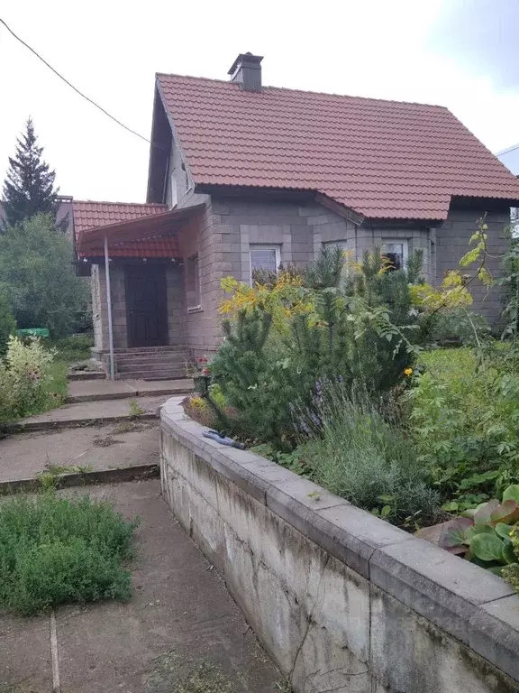 Дом в Башкортостан, Уфа ул. Земляничная, 56 (90 м) - Фото 0