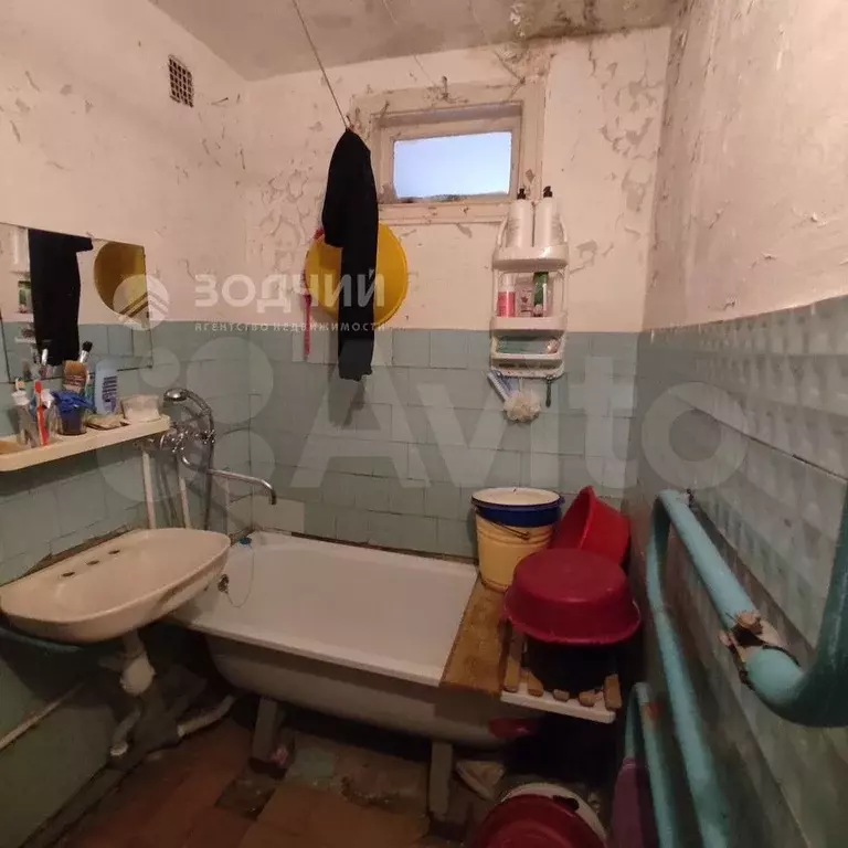 Комната 14,8 м в 4-к., 5/5 эт. - Фото 1