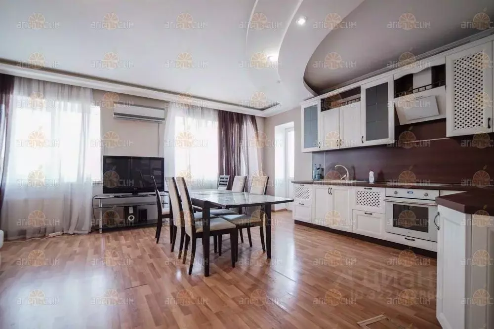 3-к кв. Ставропольский край, Ставрополь ул. Мира, 460/3 (106.9 м) - Фото 0
