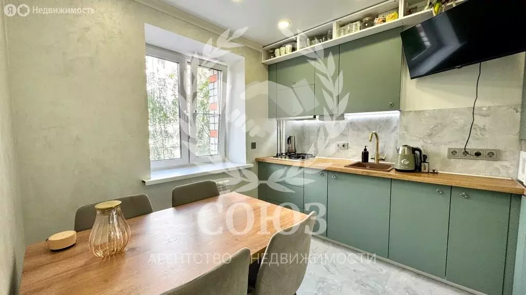 3-комнатная квартира: Калуга, улица Маяковского, 43 (67.6 м) - Фото 1