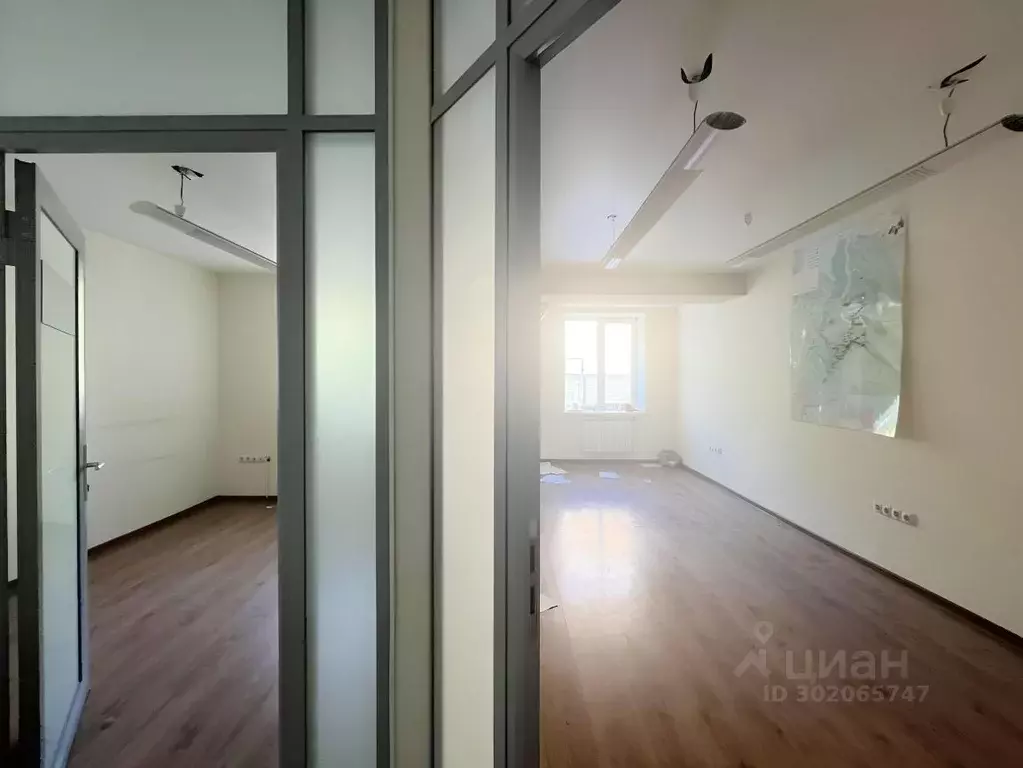 Помещение свободного назначения в Свердловская область, Екатеринбург ... - Фото 2