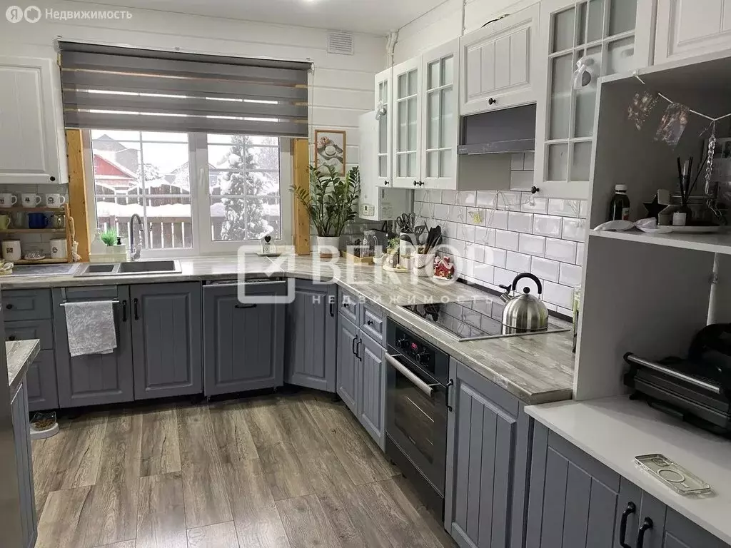 Дом в посёлок Космынино, Октябрьская улица, 13 (145 м) - Фото 1