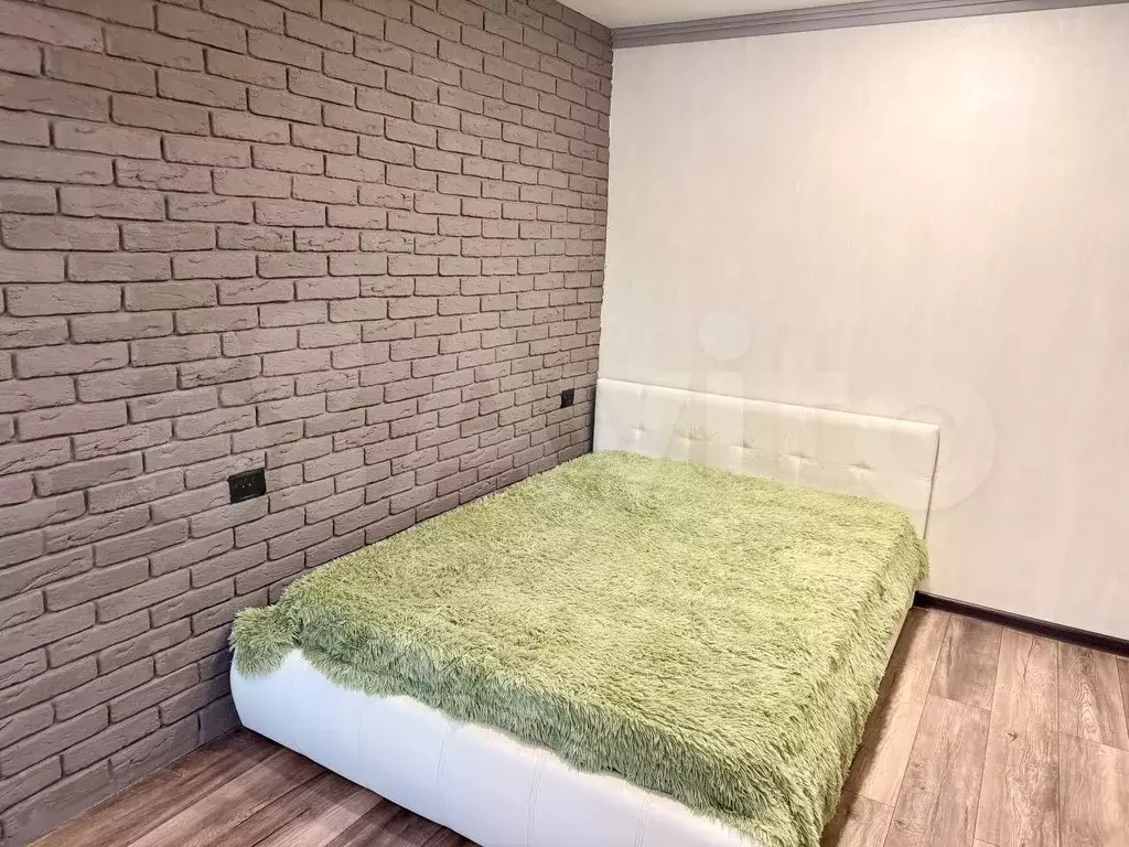 1-к. квартира, 32 м, 4/5 эт. - Фото 0