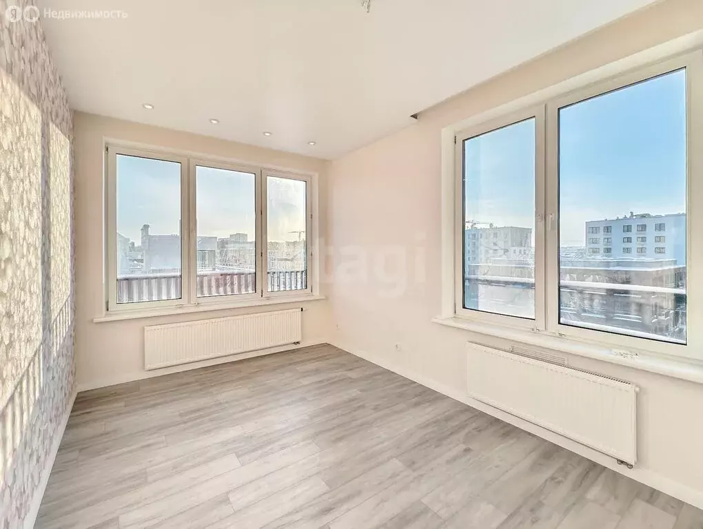 2-комнатная квартира: Тюмень, улица Газовиков, 34 (58 м) - Фото 1