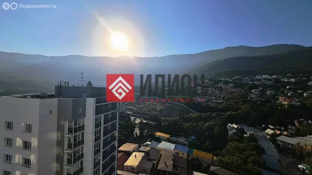 Квартира-студия: Ялта, улица Крупской, 52 (35.7 м) - Фото 0