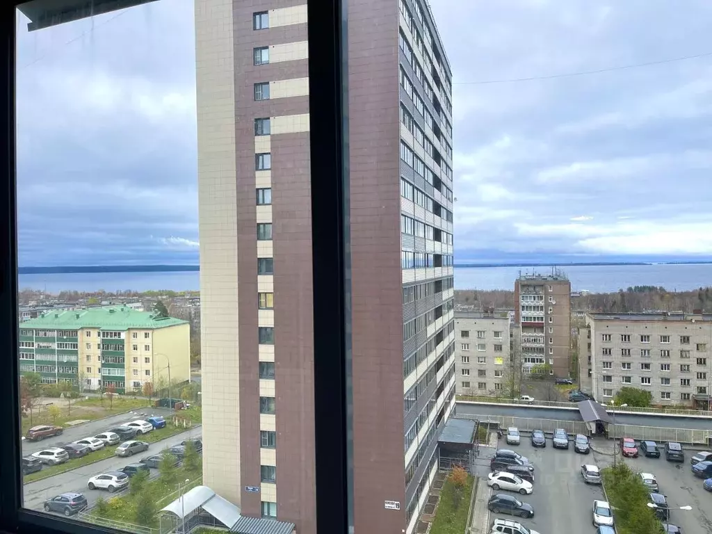2-к кв. Карелия, Петрозаводск ул. Петрова, 19 (55.0 м) - Фото 1