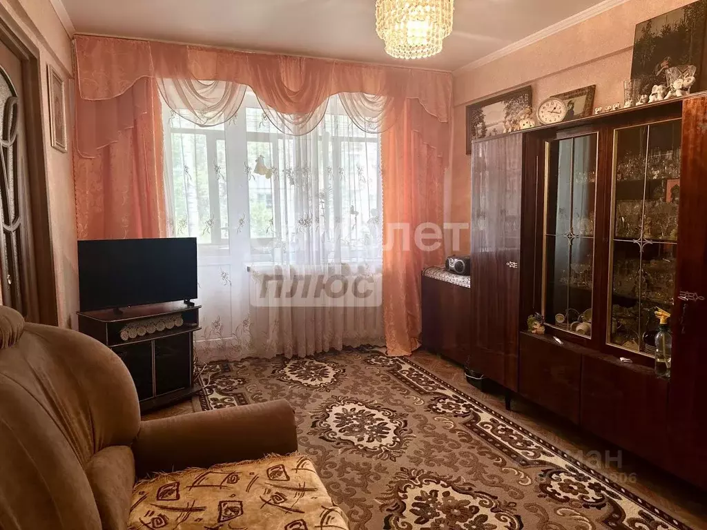 3-к кв. Брянская область, Брянск ул. Любезного, 4 (48.0 м) - Фото 1