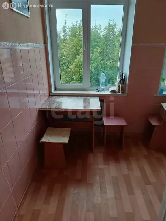 2-комнатная квартира: Омск, улица Лобкова, 3 (54 м) - Фото 1