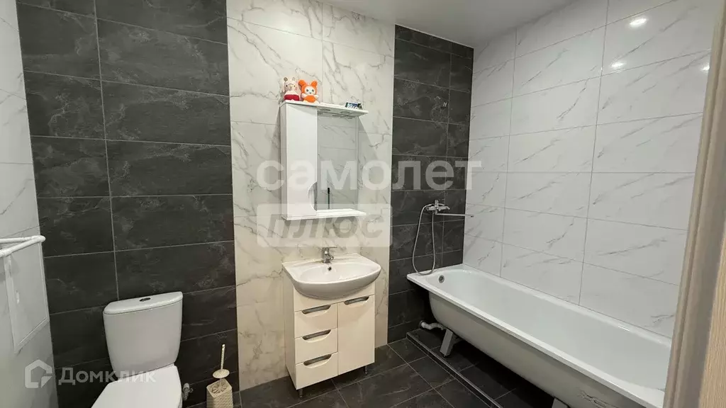Продаётся 2-к квартира, 66.7 м - Фото 0