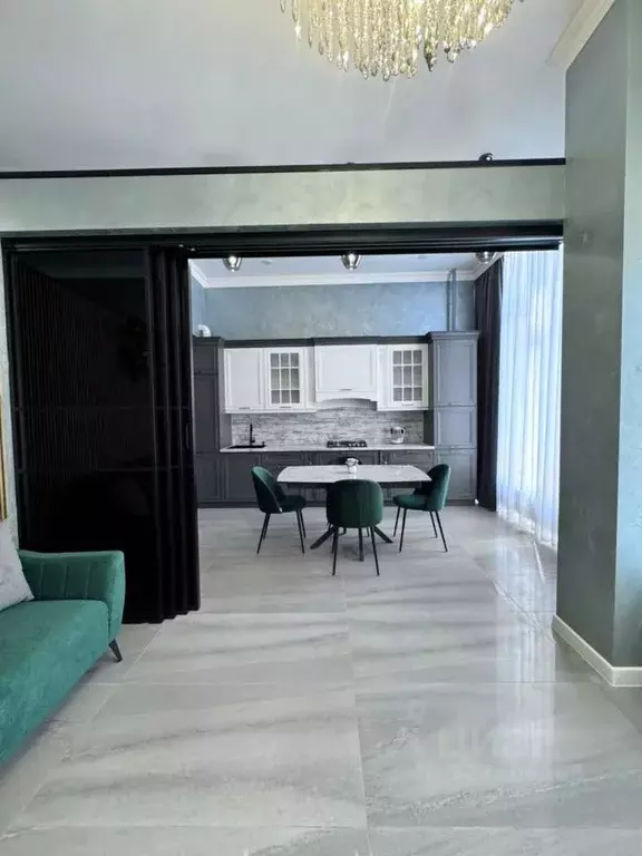 3-к кв. Кабардино-Балкария, Нальчик ул. Тлостанова (81.4 м) - Фото 1