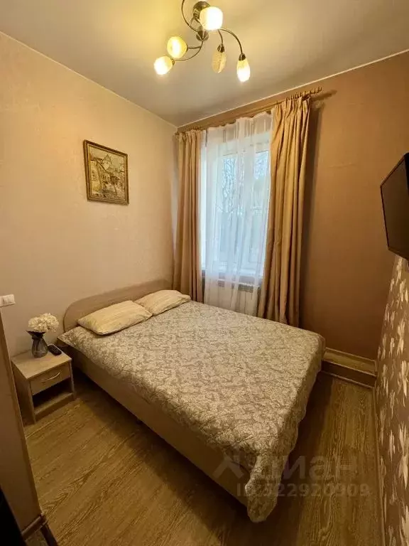 Комната Санкт-Петербург Сергиево тер., ул. Мичурина, 1 - Фото 1